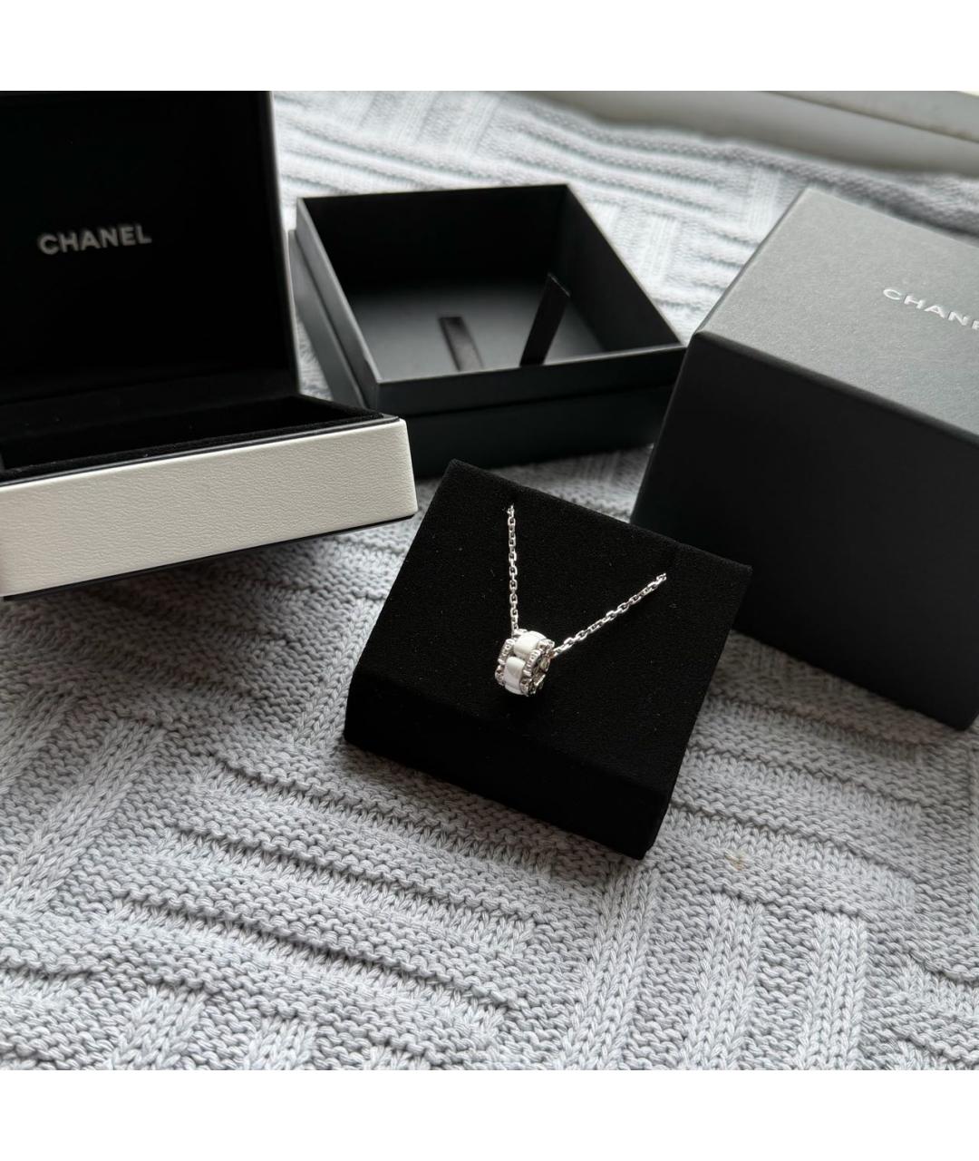 CHANEL Белая подвеска из белого золота, фото 4