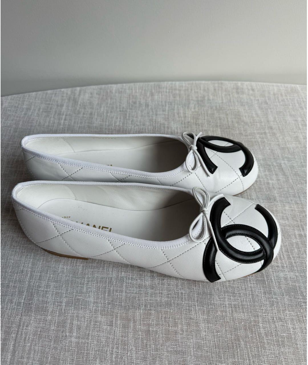 CHANEL Белые кожаные балетки, фото 6
