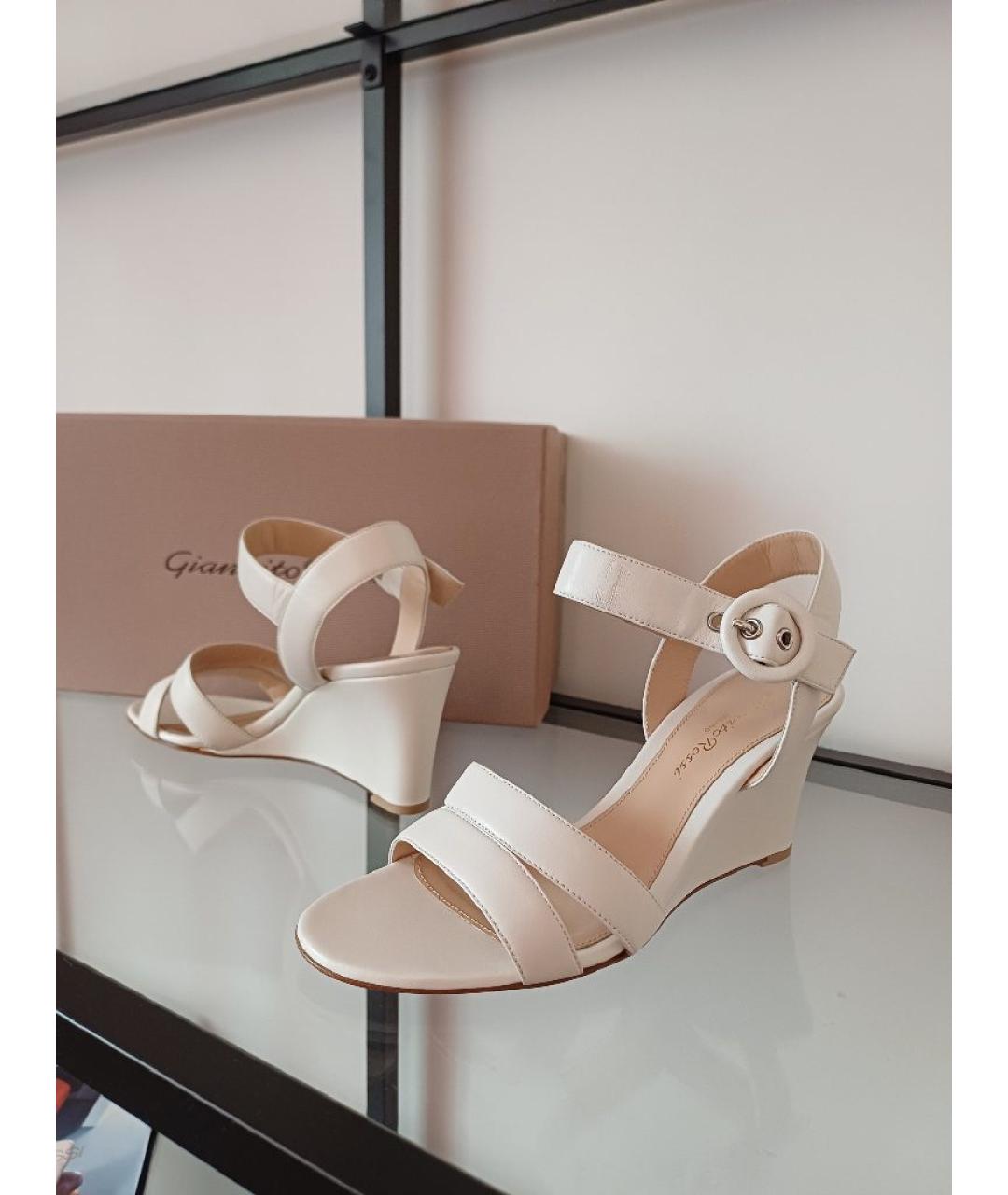 GIANVITO ROSSI Белые кожаные босоножки, фото 6
