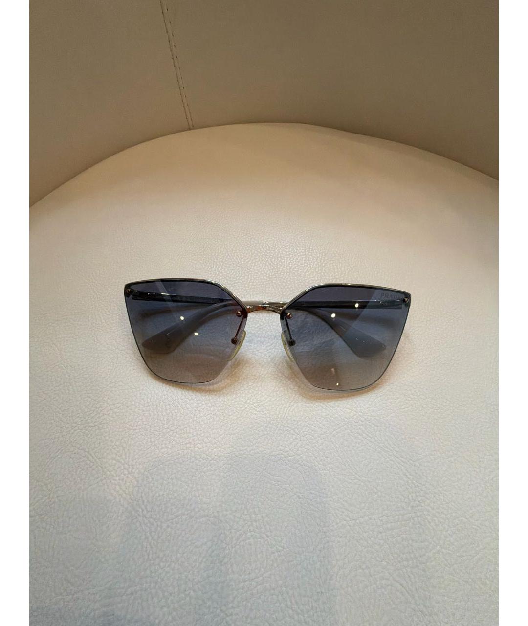 PRADA Серебряные металлические солнцезащитные очки, фото 4