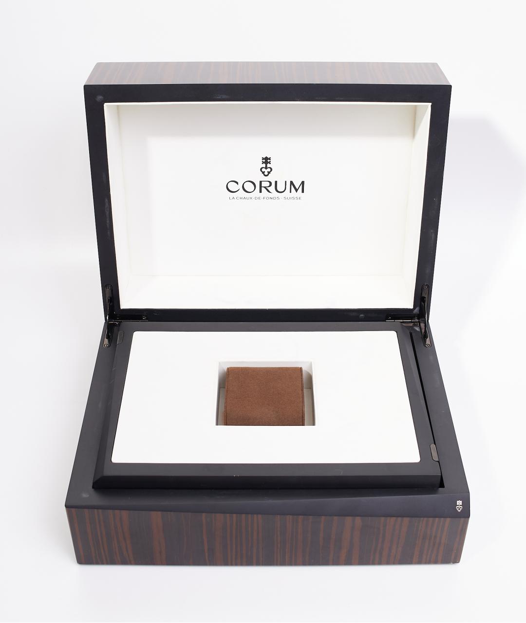 Corum Золотые часы из розового золота, фото 6