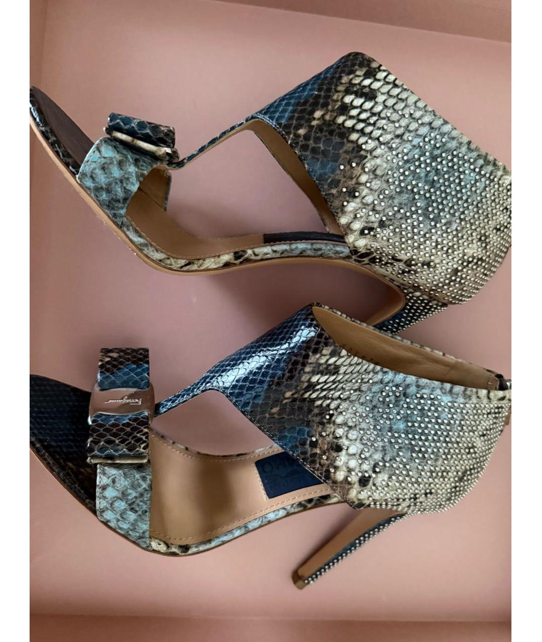 FERRAGAMO Синие босоножки из экзотической кожи, фото 2
