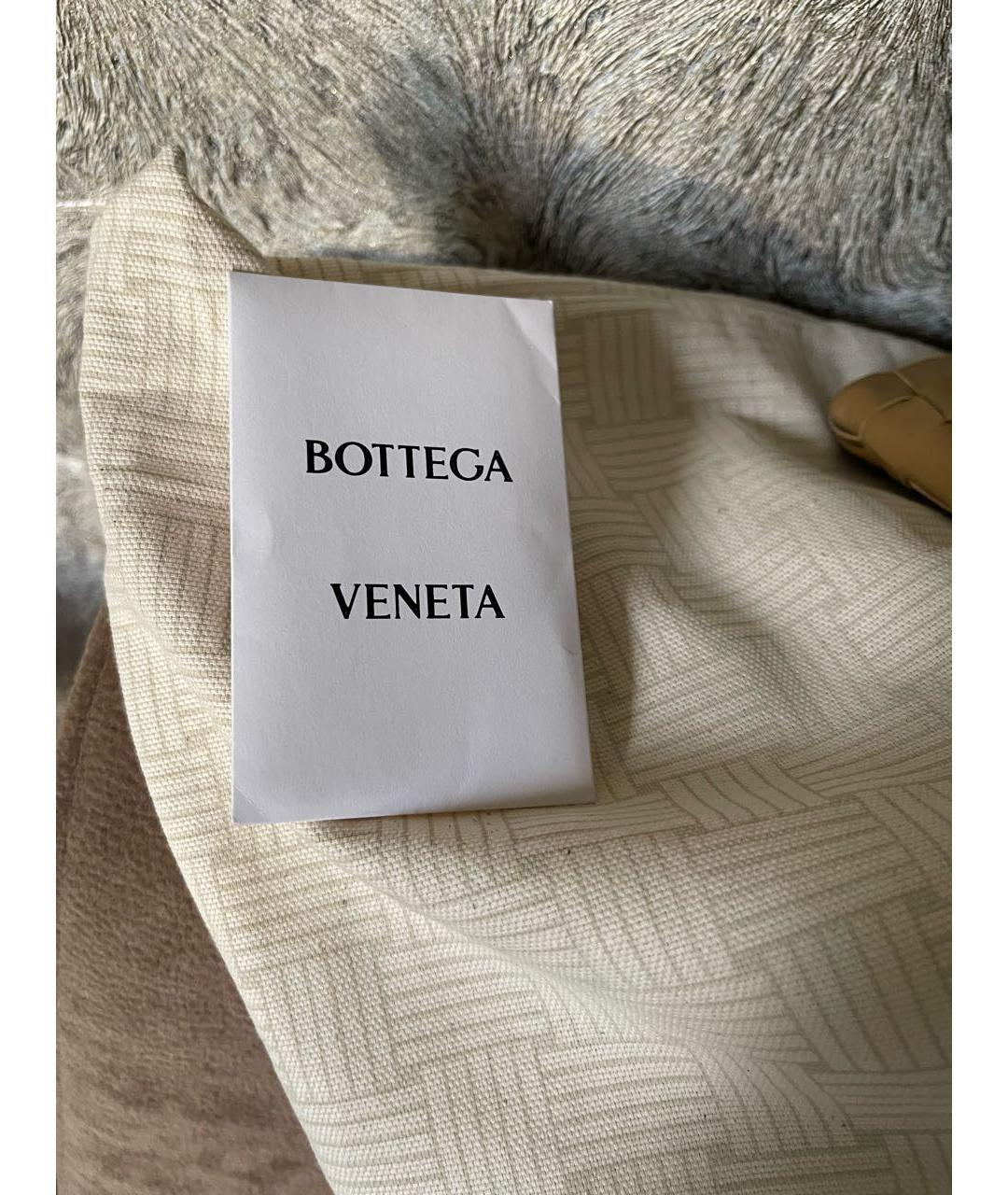 BOTTEGA VENETA Бежевая кожаная сумка с короткими ручками, фото 8