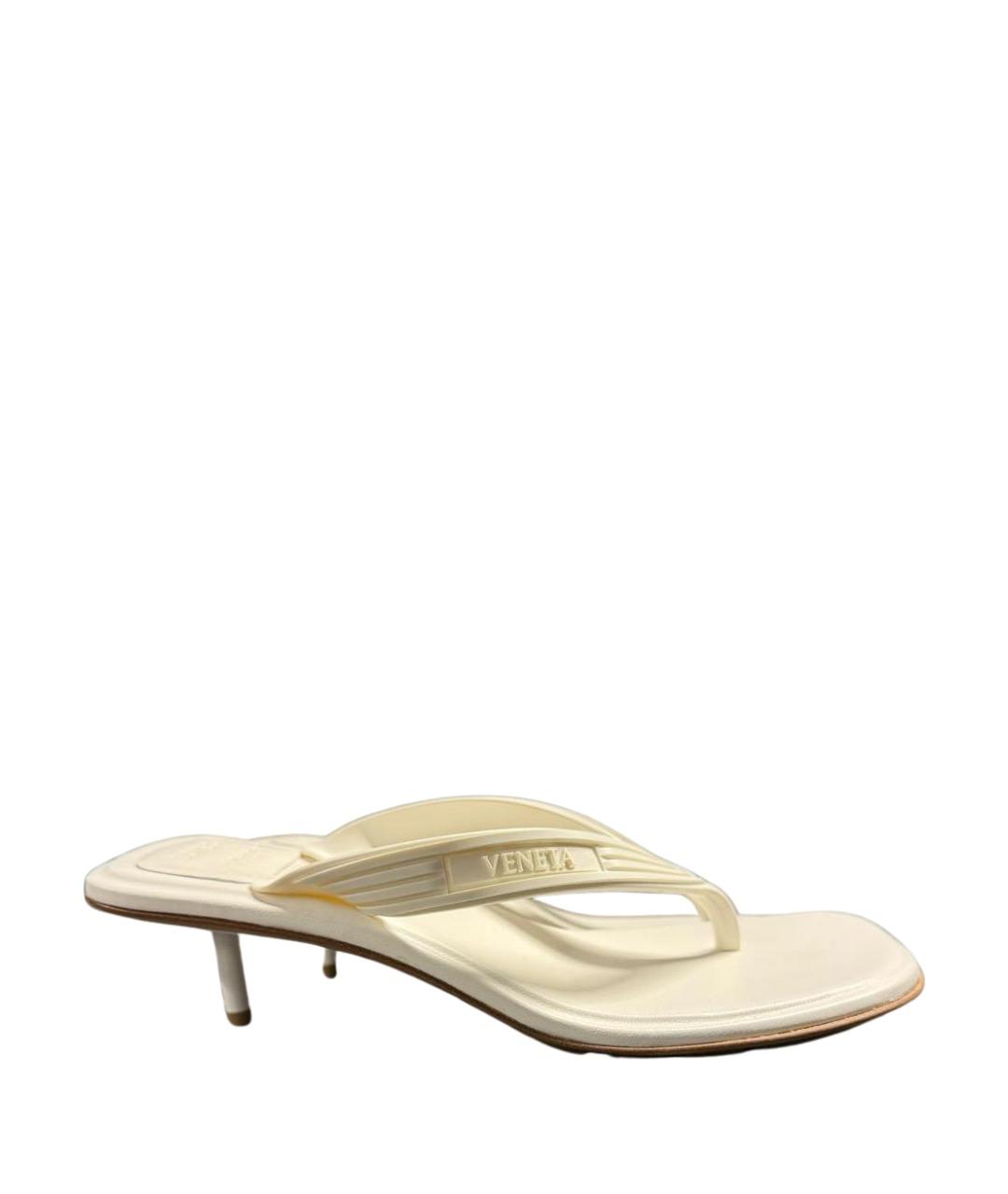 BOTTEGA VENETA Белые кожаные мюли, фото 1