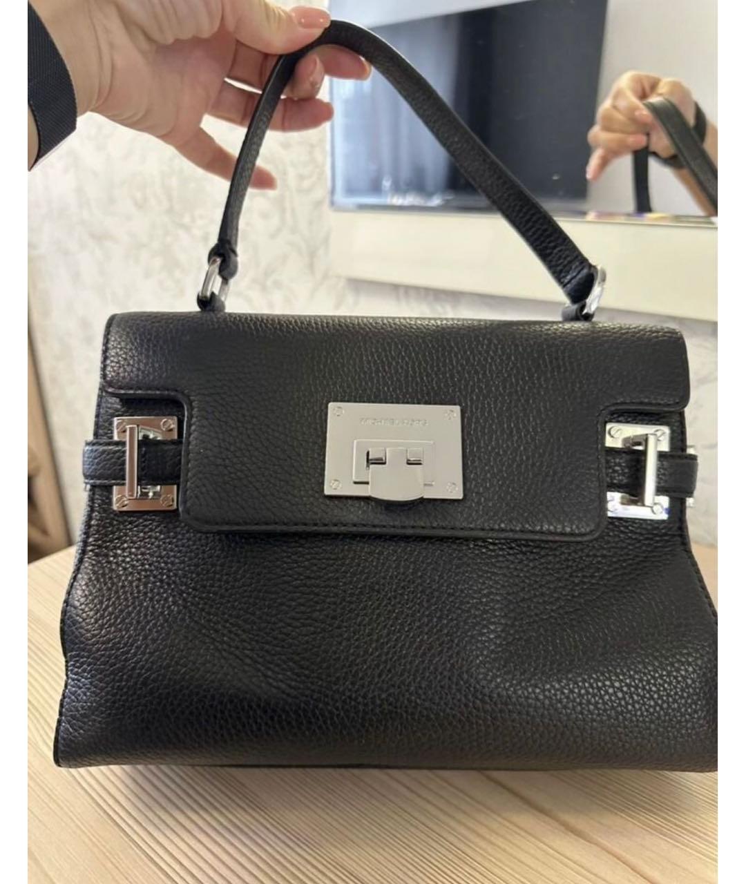 MICHAEL KORS Черная кожаная сумка с короткими ручками, фото 2