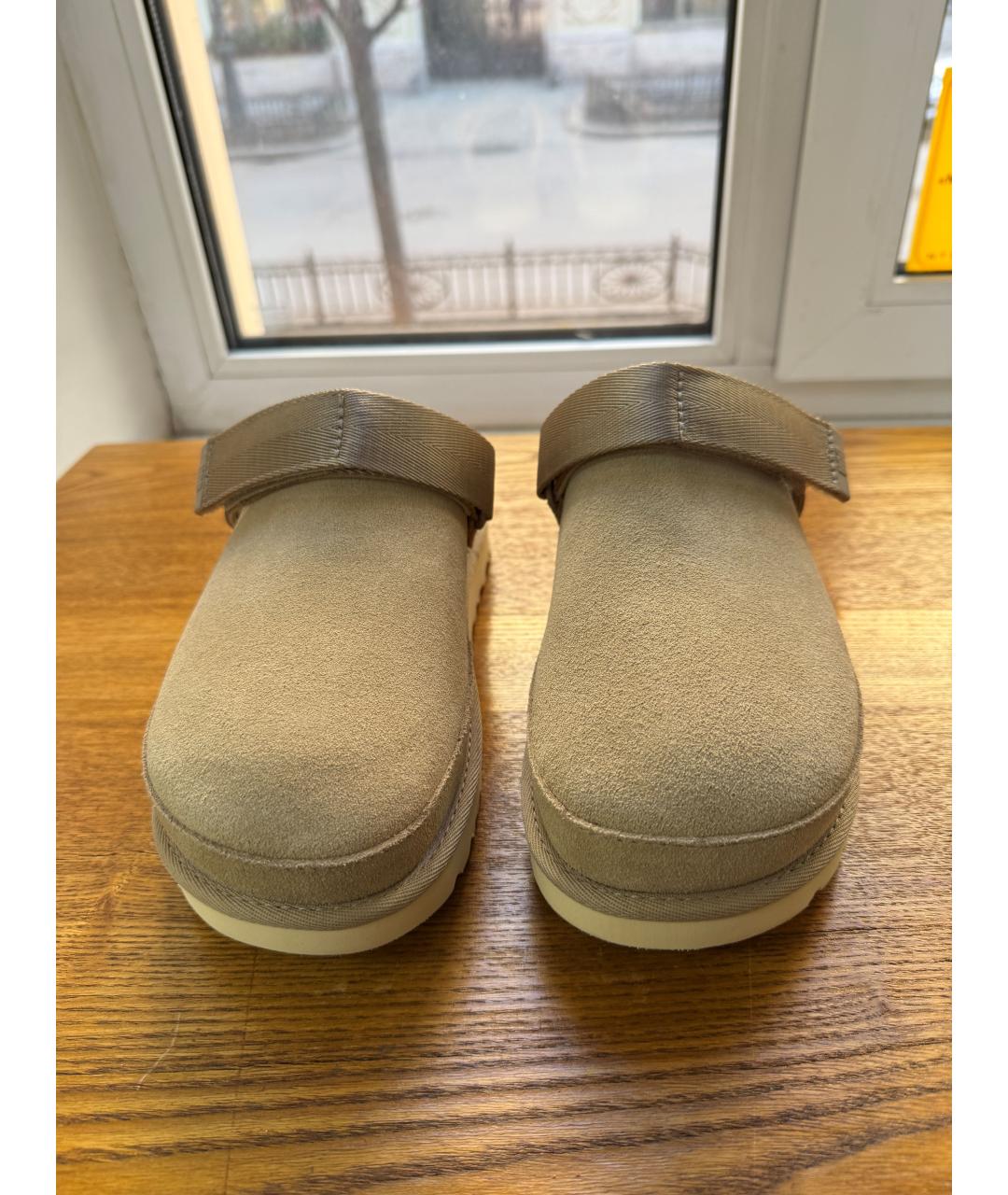 UGG AUSTRALIA Бежевые замшевые сабо, фото 5