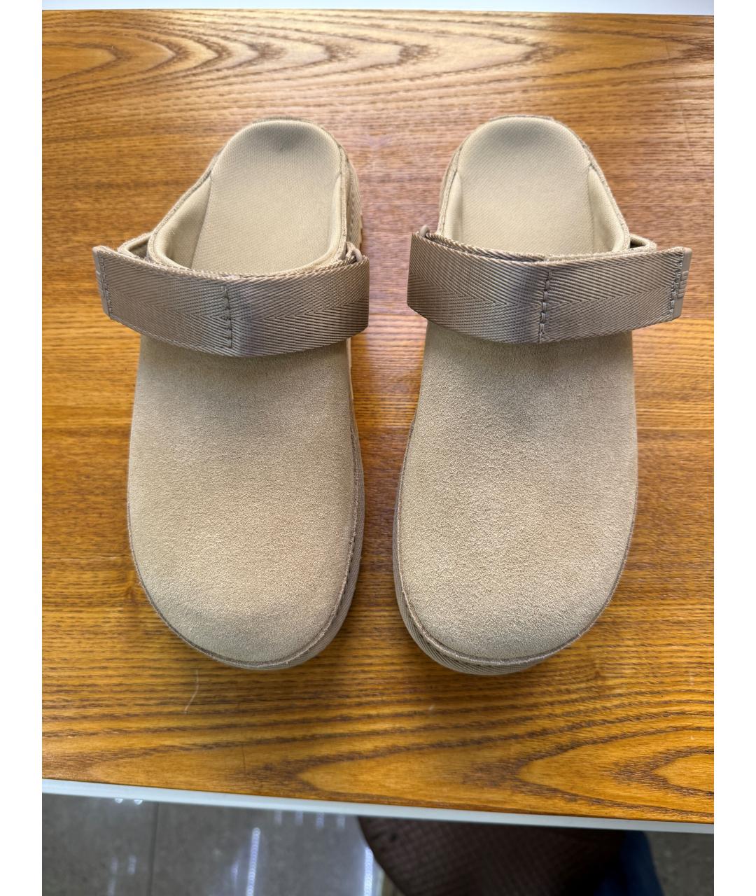 UGG AUSTRALIA Бежевые замшевые сабо, фото 4