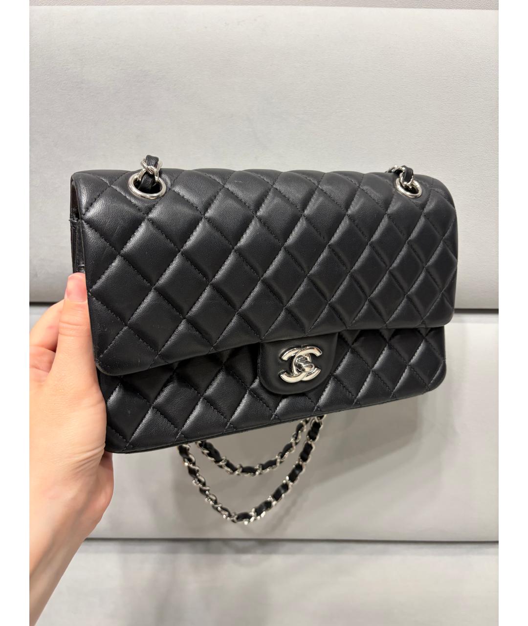 CHANEL Черная кожаная сумка через плечо, фото 10