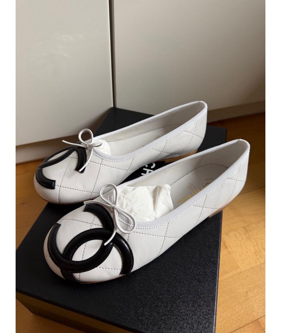 CHANEL Белые кожаные балетки, фото 4