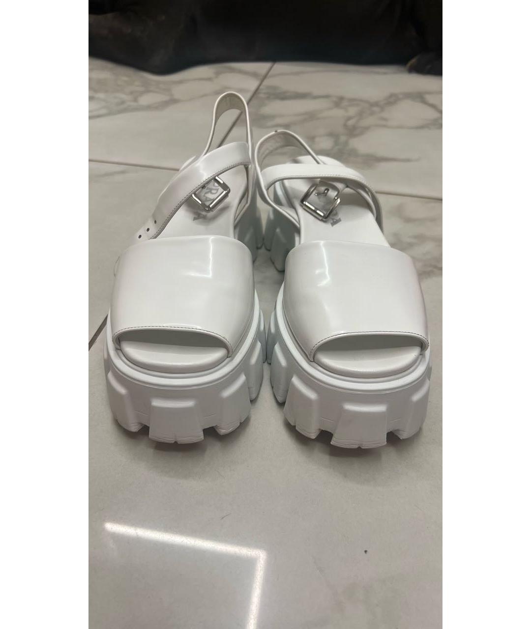 PRADA Белые кожаные босоножки, фото 3