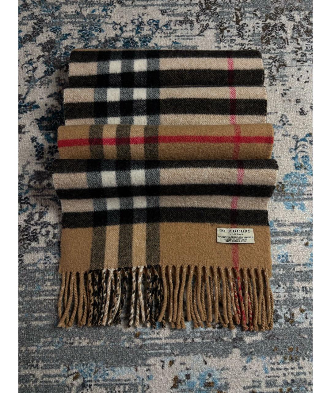 BURBERRY Бежевый шерстяной шарф, фото 2