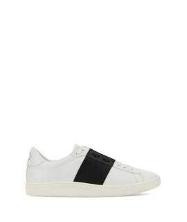 VALENTINO Низкие кроссовки / кеды