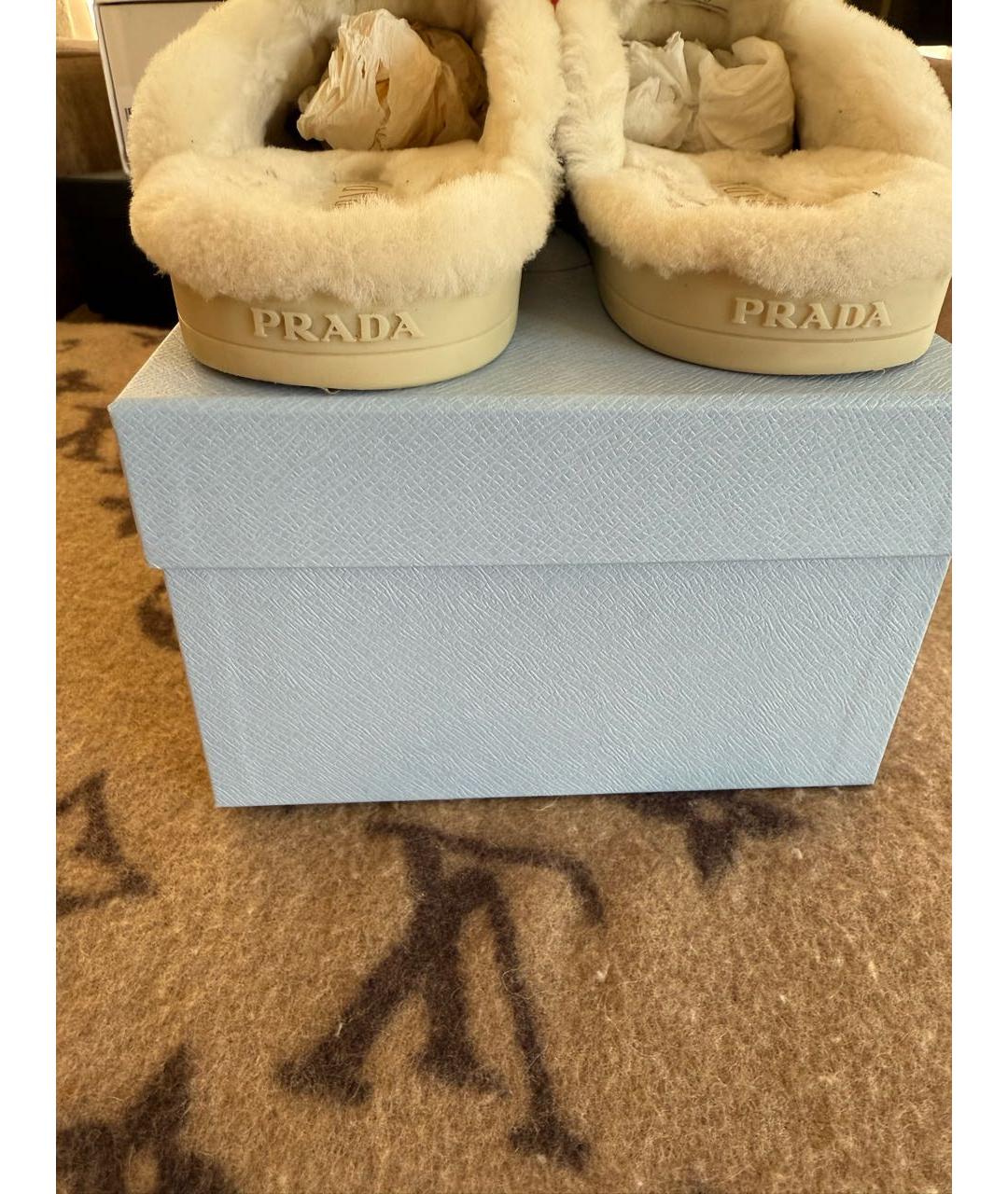 PRADA Коричневые замшевые сабо, фото 3