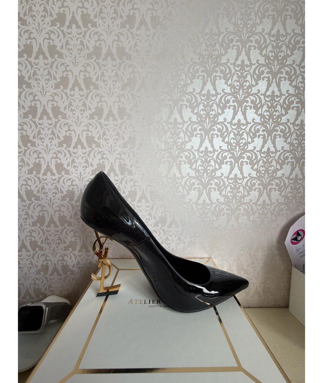 SAINT LAURENT Черные босоножки из лакированной кожи, фото 6