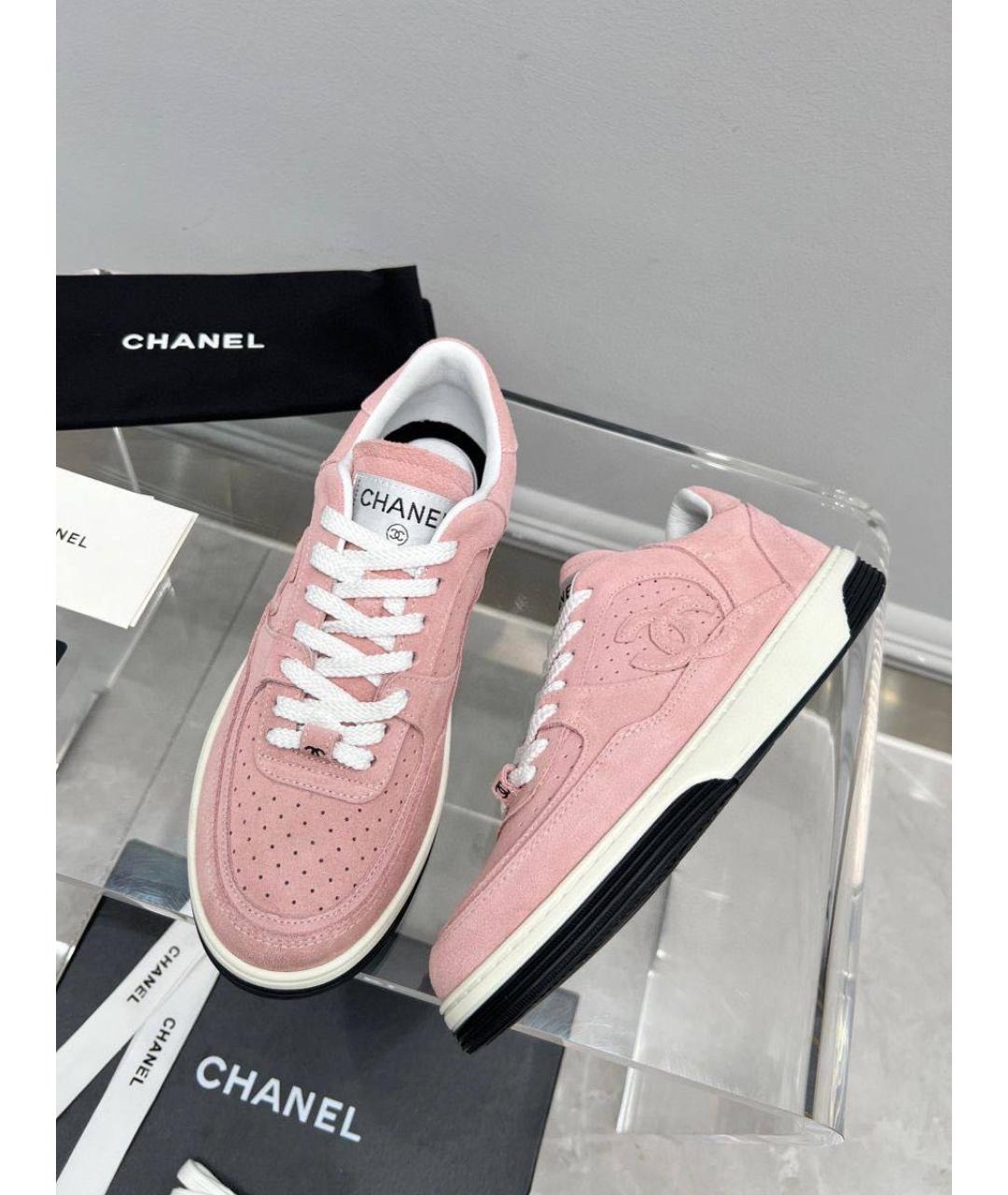 CHANEL Розовые замшевые кроссовки, фото 4