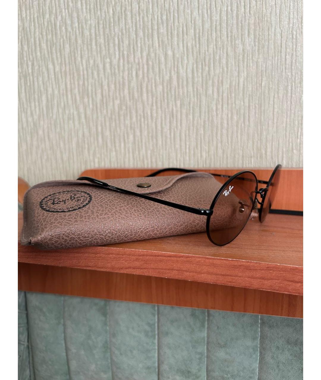 RAY BAN Коричневые металлические солнцезащитные очки, фото 2