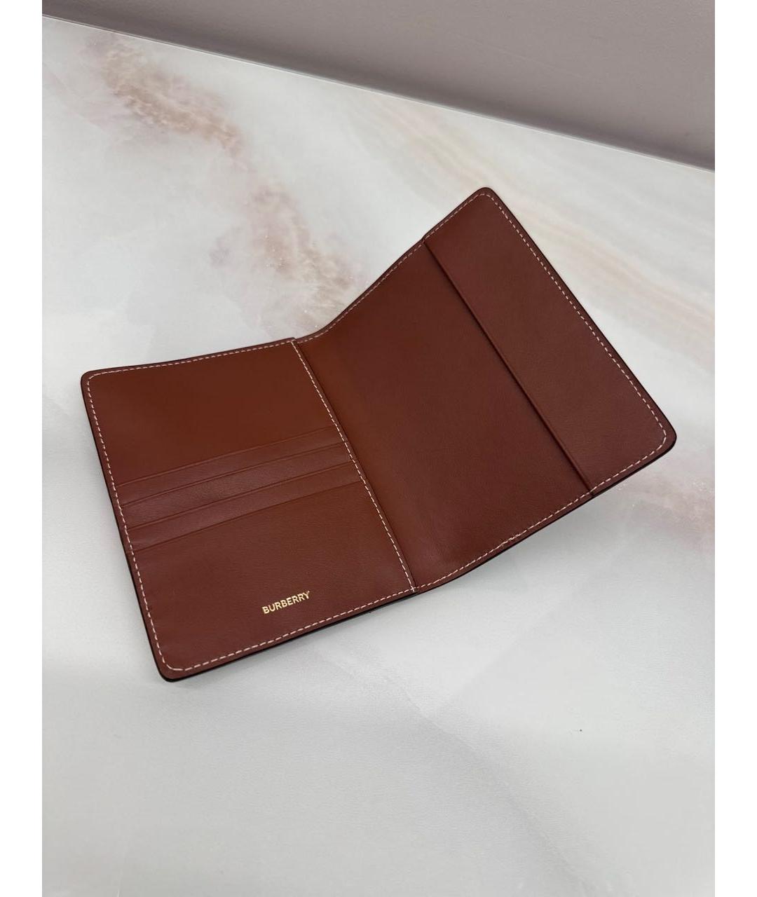 BURBERRY Бежевая визитница, фото 3