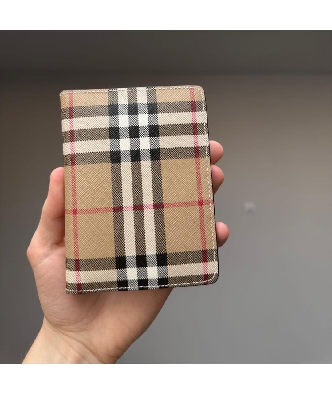 BURBERRY Бежевая визитница, фото 4