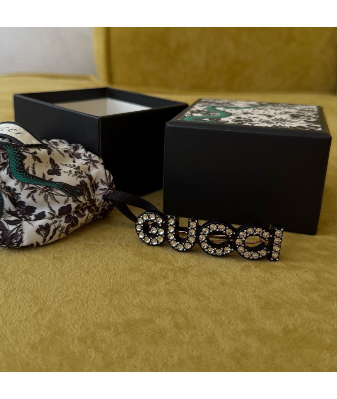 GUCCI Черная пластиковая булавка / брошь, фото 3
