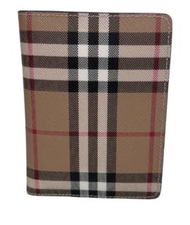 BURBERRY Обложка/футляр