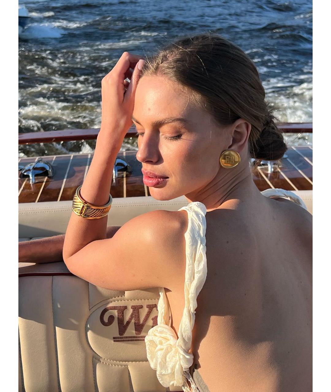 GIVENCHY Золотые металлические клипсы, фото 5