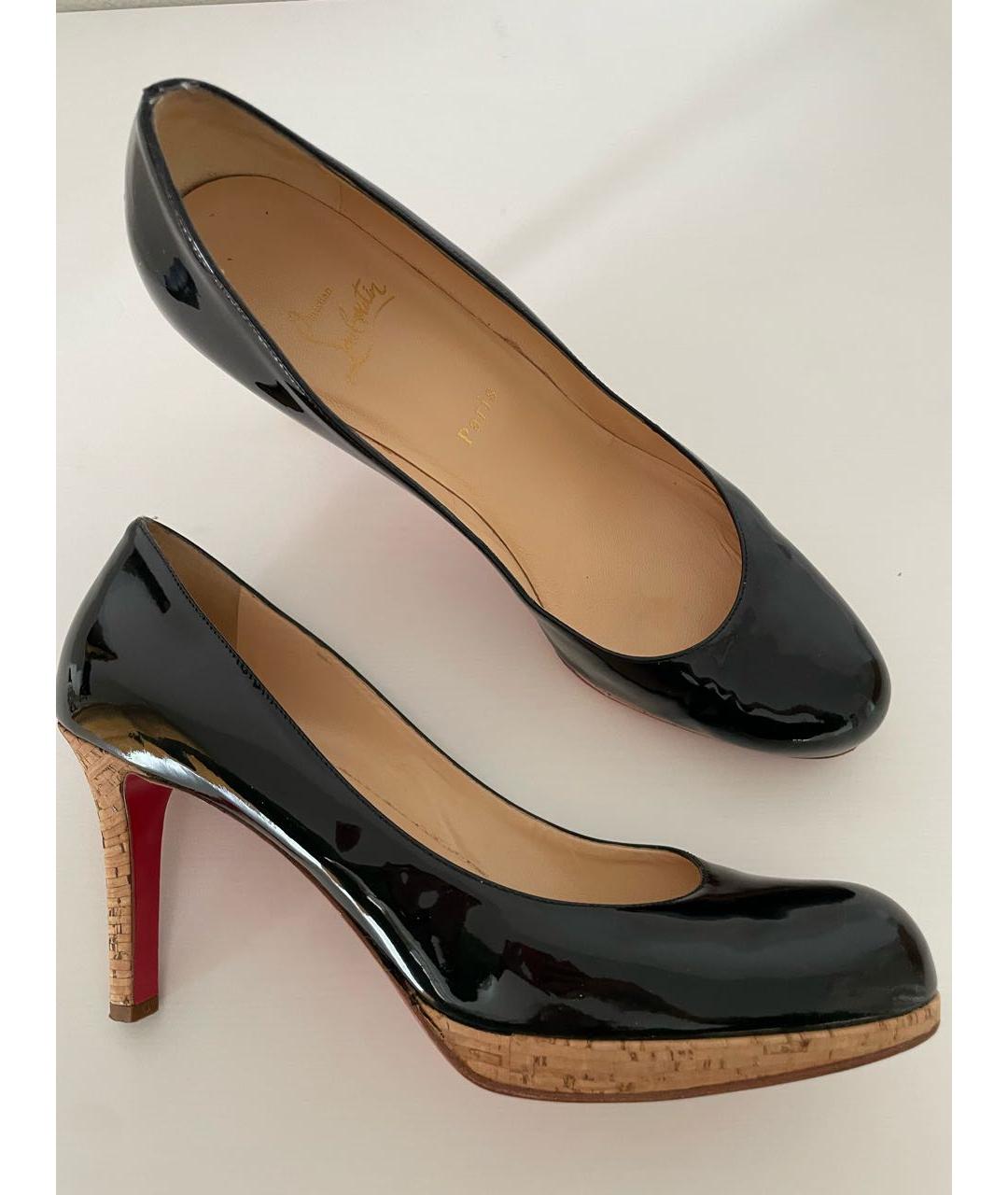 CHRISTIAN LOUBOUTIN Черные туфли из лакированной кожи, фото 5