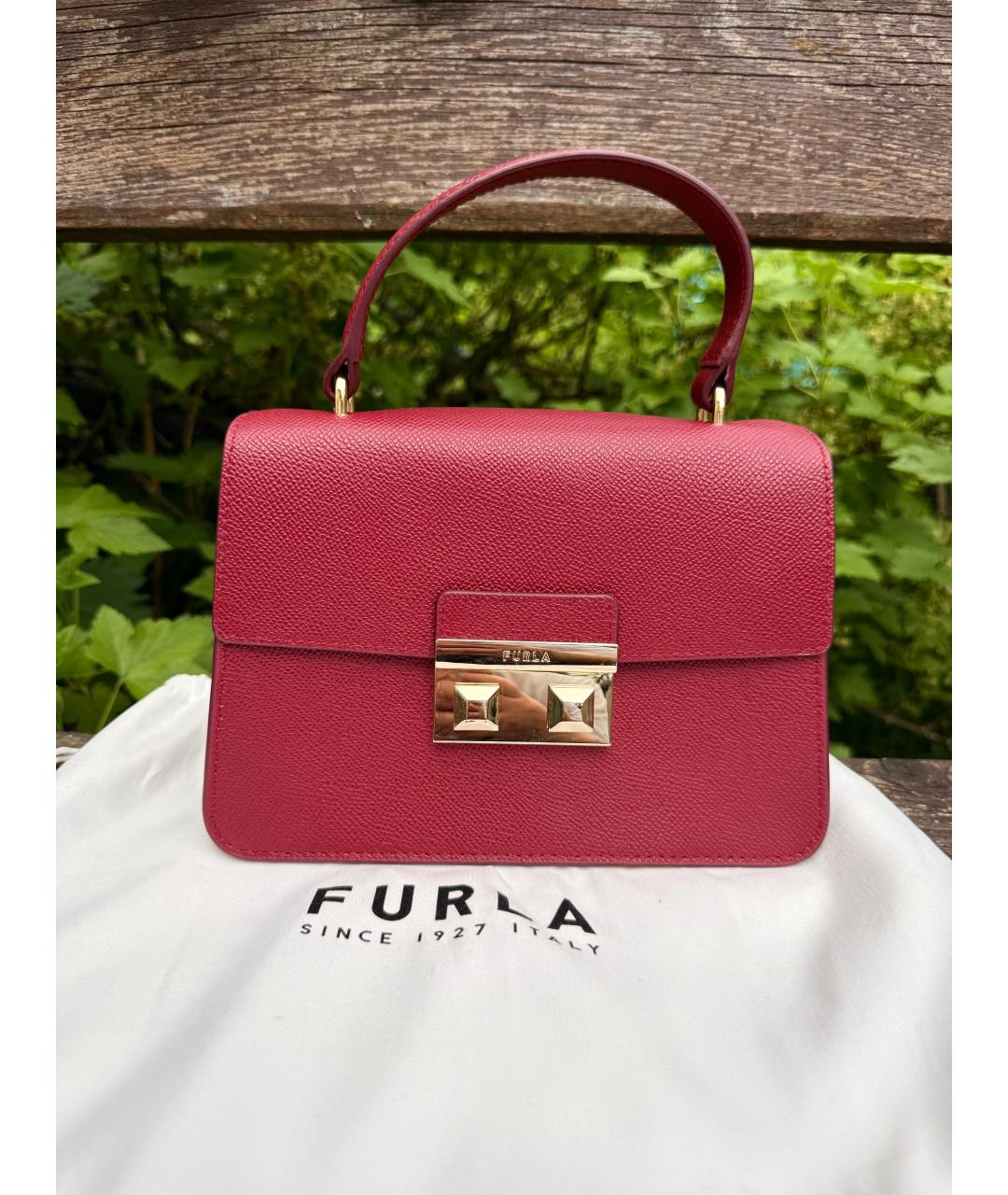 FURLA Бордовая кожаная сумка с короткими ручками, фото 6
