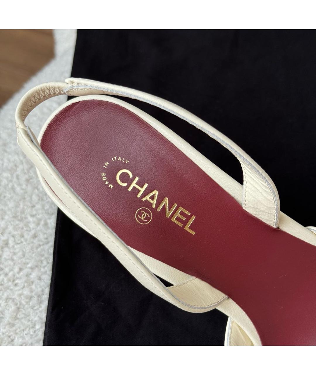 CHANEL Белые кожаные туфли, фото 5