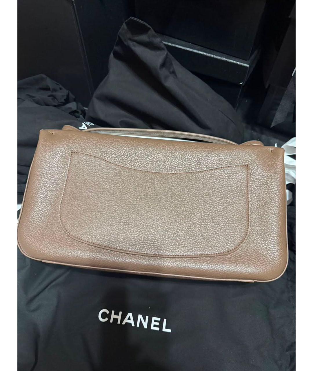 CHANEL Коричневая кожаная сумка через плечо, фото 2