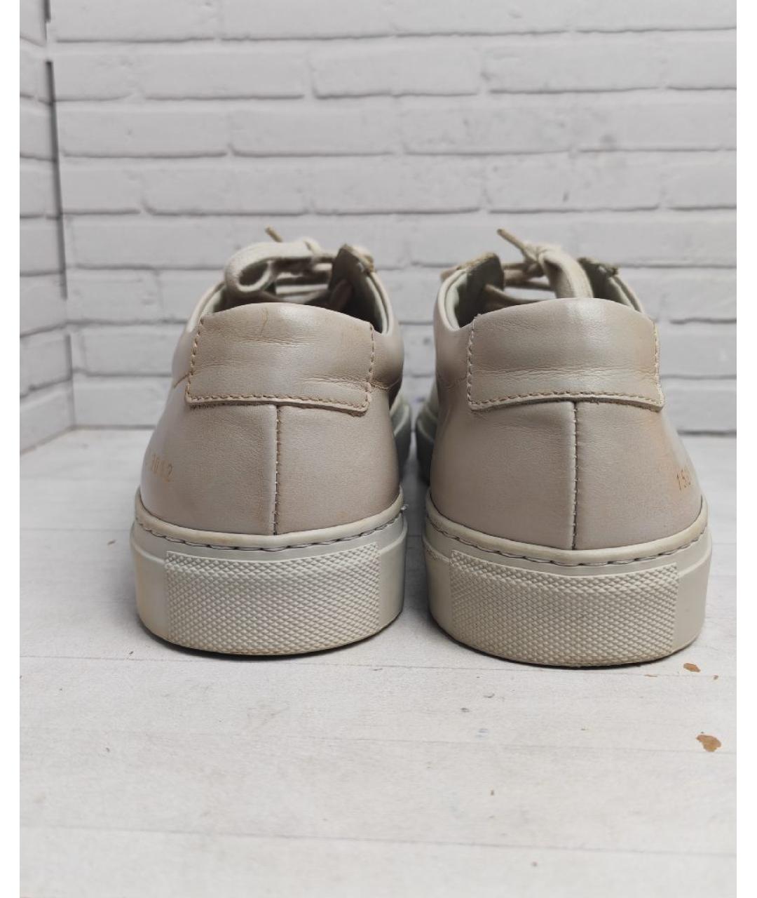 COMMON PROJECTS Бежевые кожаные низкие кроссовки / кеды, фото 4