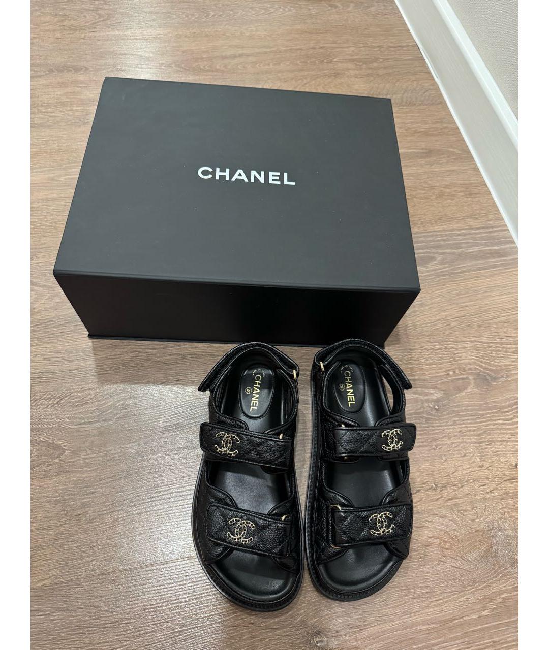 CHANEL Черные кожаные босоножки, фото 2