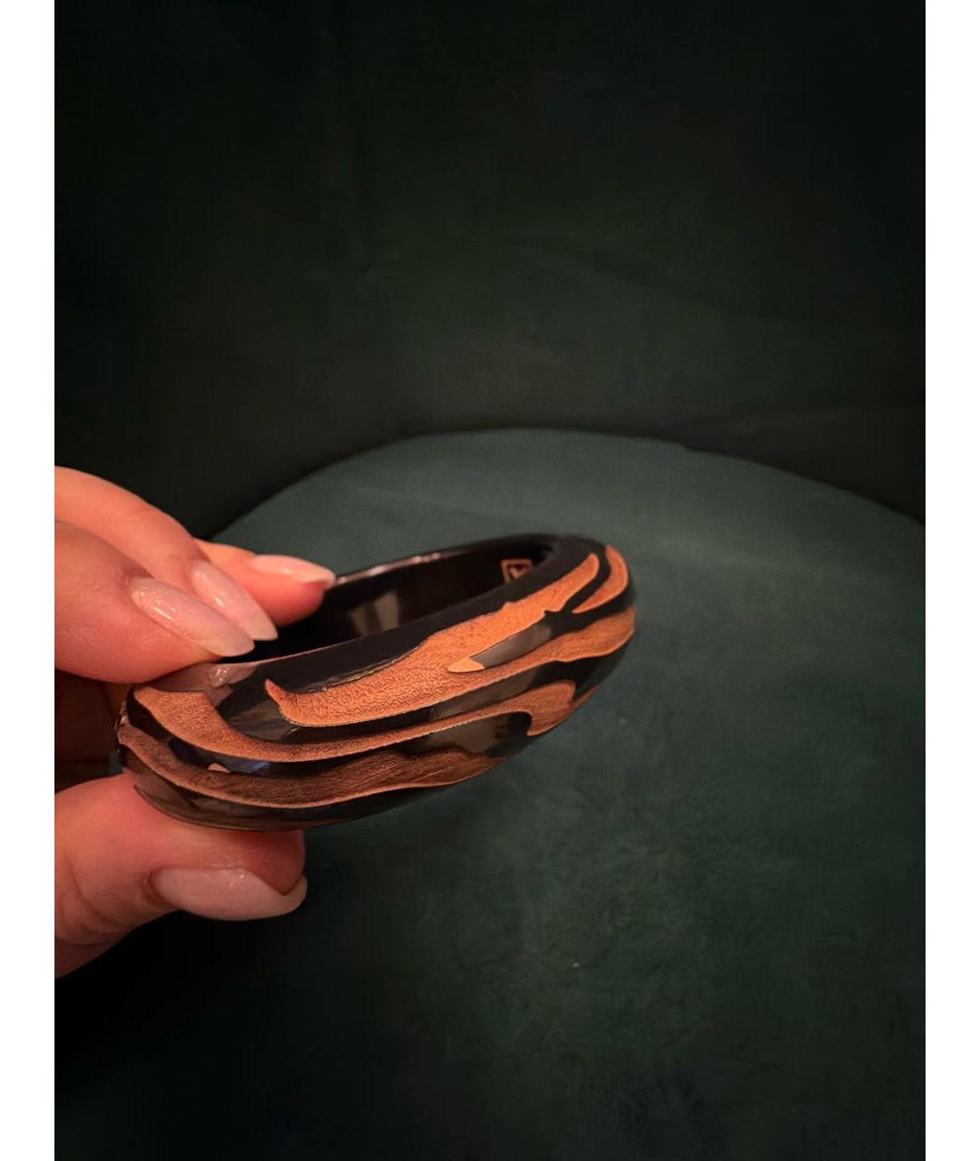 LOUIS VUITTON Черный деревянный браслет, фото 6