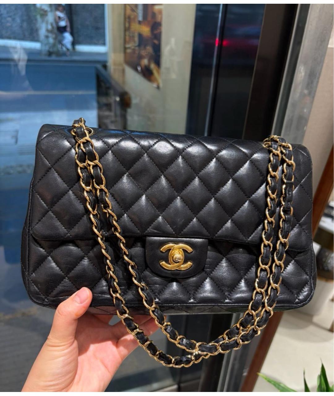 CHANEL Черная кожаная сумка через плечо, фото 6