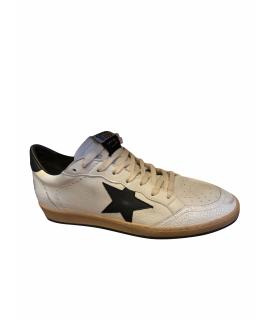 GOLDEN GOOSE DELUXE BRAND Низкие кроссовки / кеды