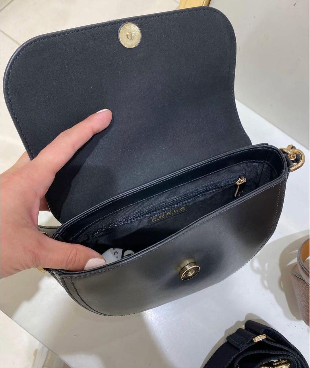 FURLA Черная кожаная сумка через плечо, фото 4