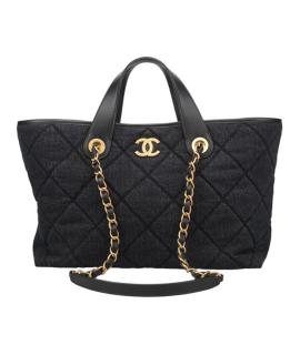 CHANEL Сумка через плечо