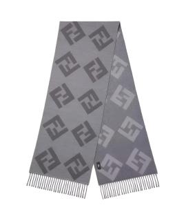 FENDI Шарф