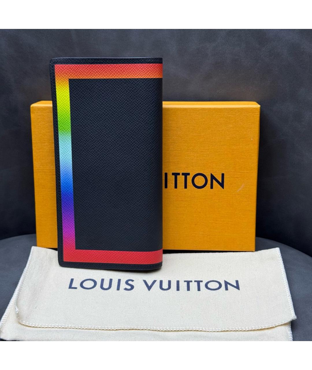 LOUIS VUITTON Черный кожаный кошелек, фото 2
