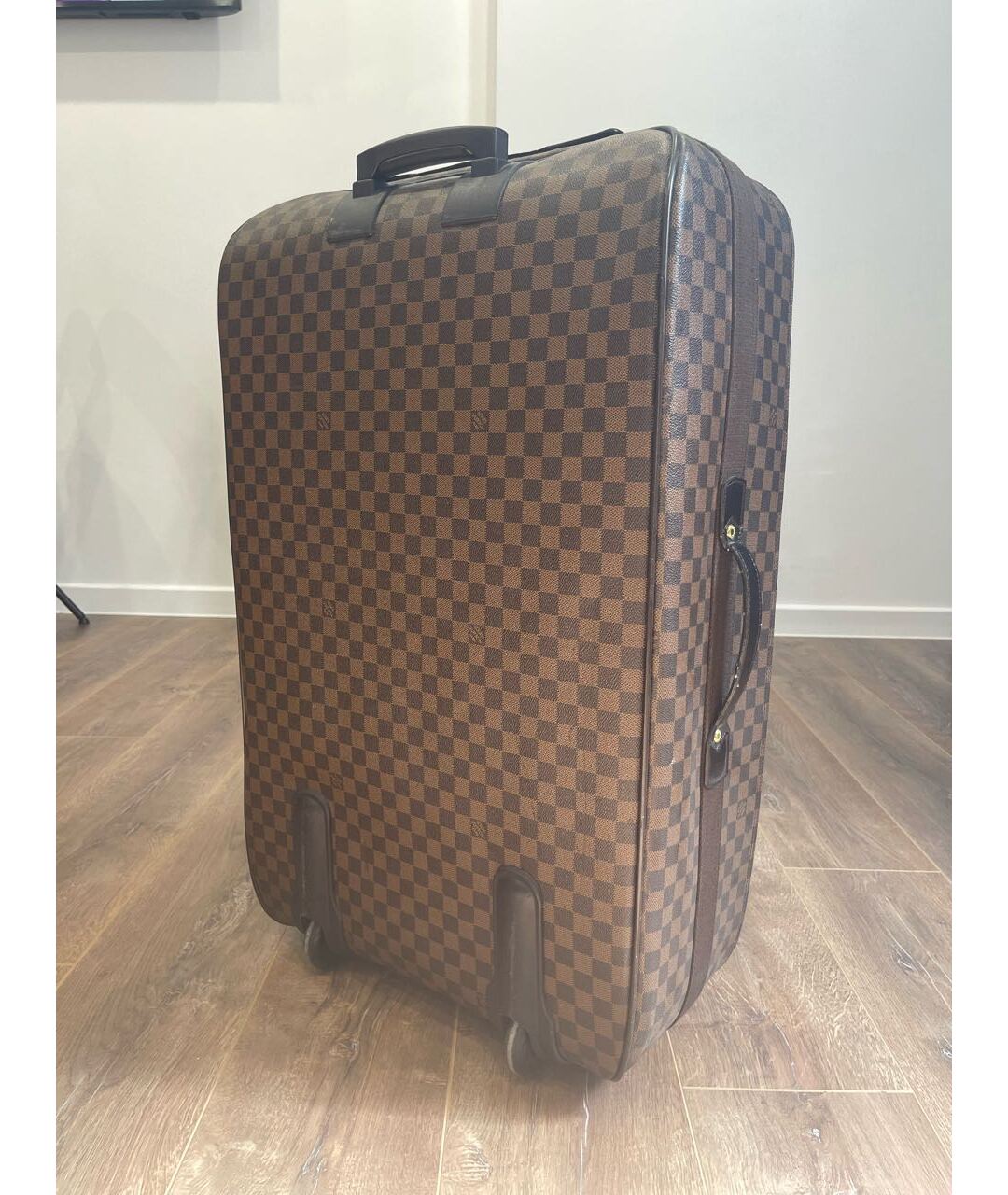 LOUIS VUITTON PRE-OWNED Коричневый кожаный чемодан, фото 2