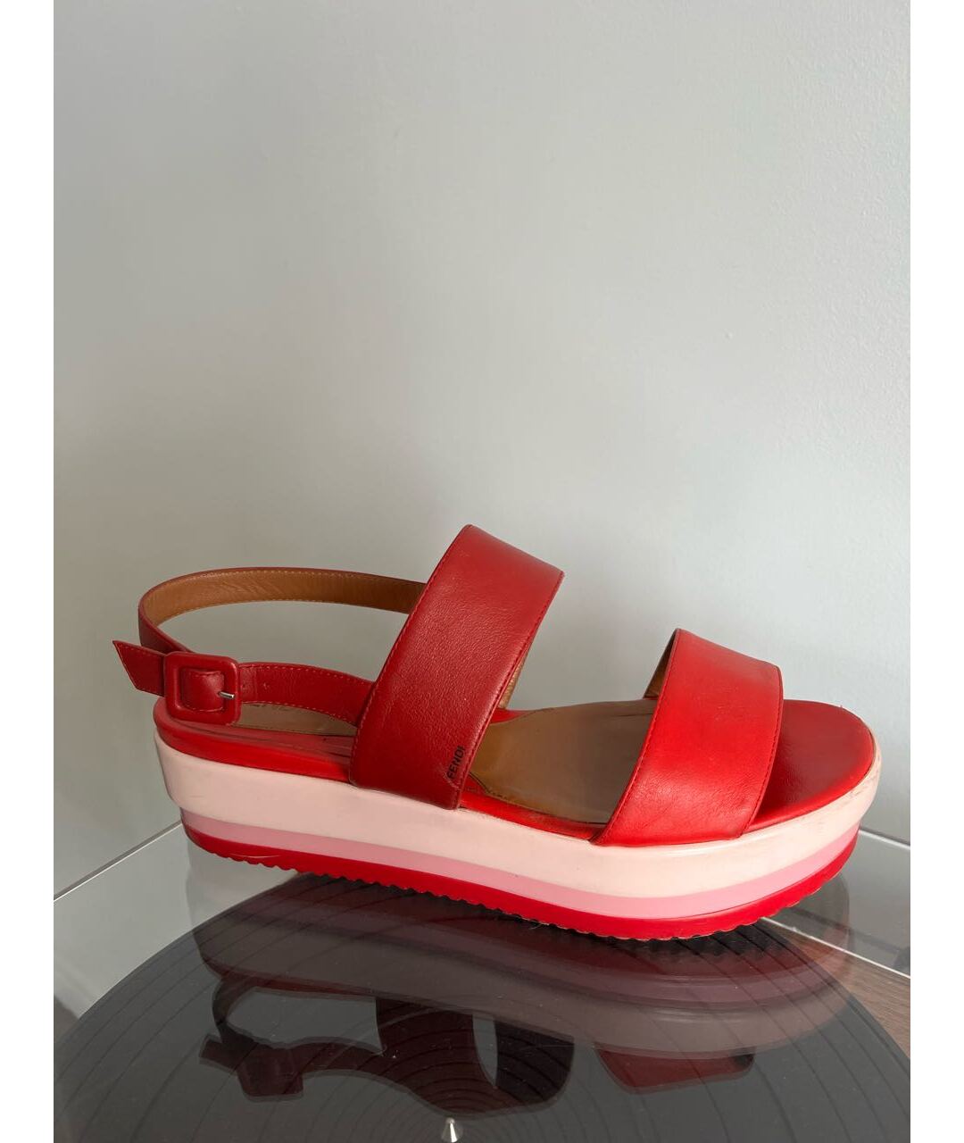 FENDI Красные кожаные сандалии, фото 5