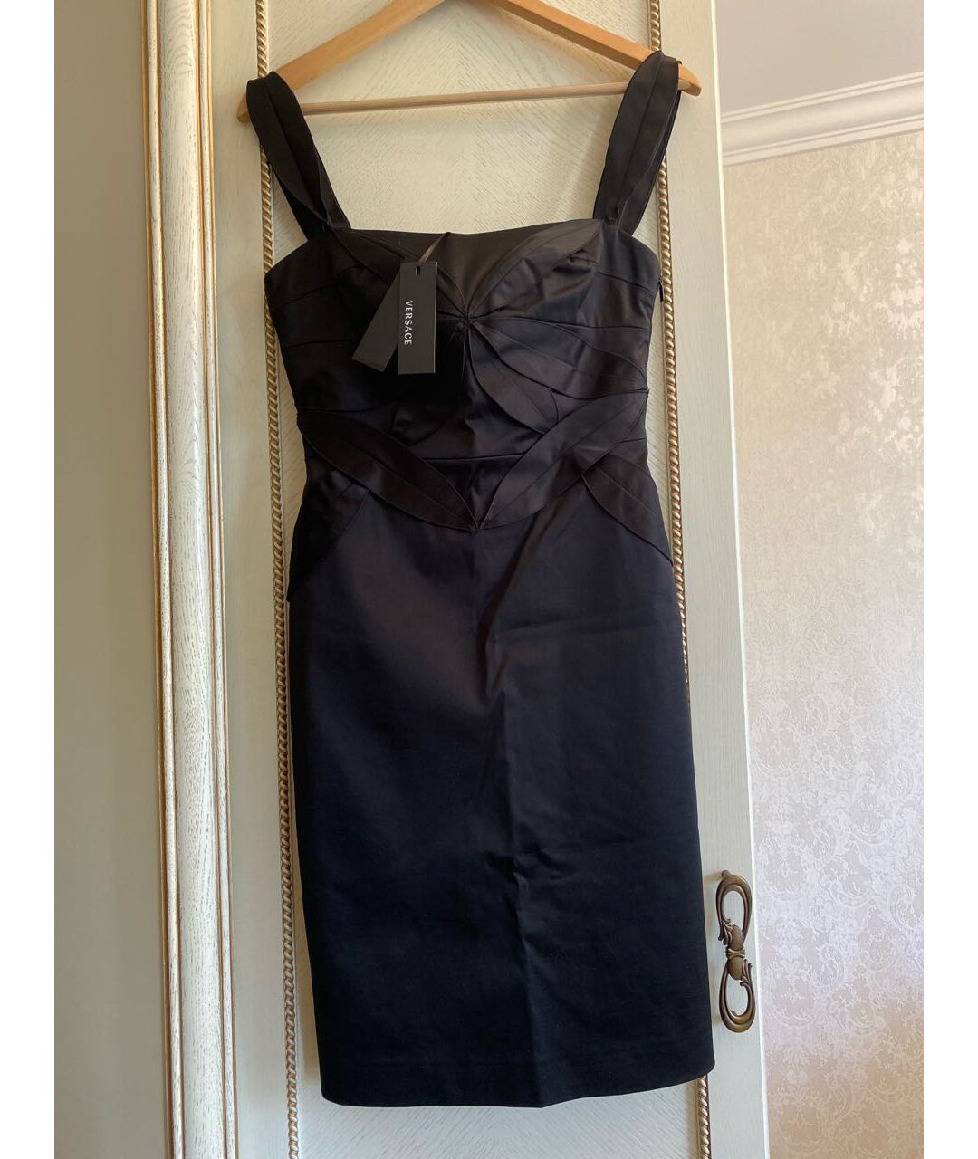 VERSACE Черное хлопко-эластановое повседневное платье, фото 3