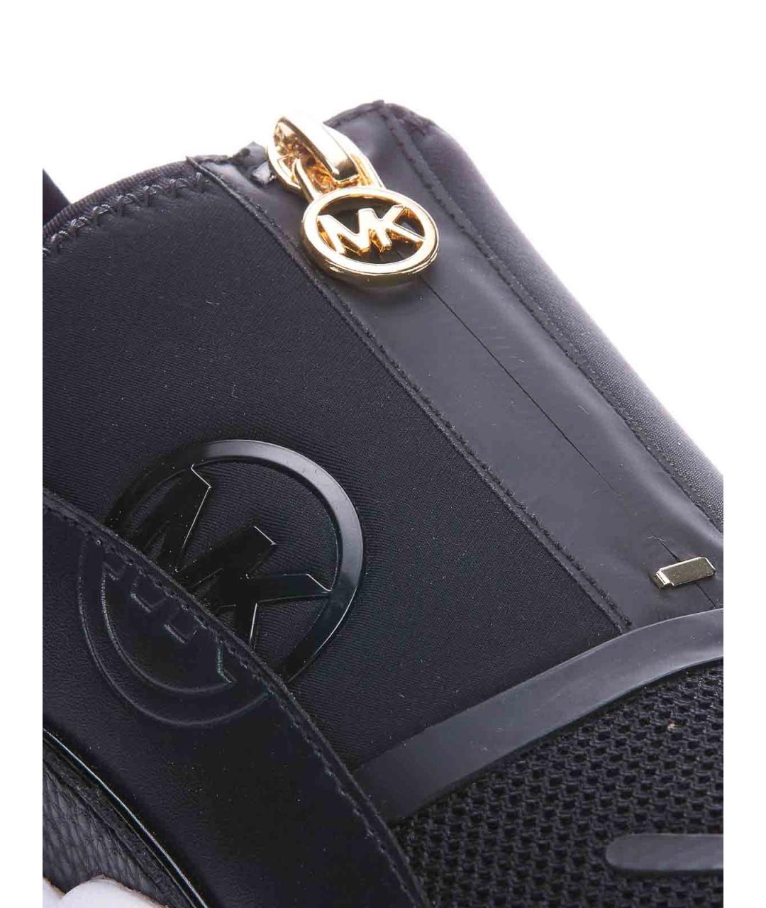 MICHAEL MICHAEL KORS Черные резиновые кроссовки, фото 3