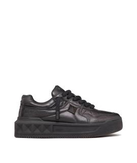 VALENTINO Низкие кроссовки / кеды