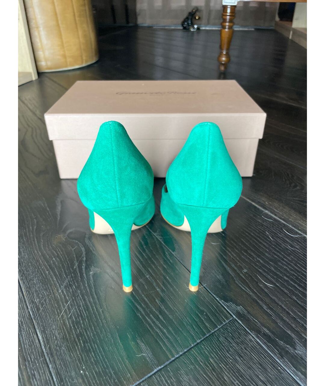 GIANVITO ROSSI Зеленые замшевые туфли, фото 4
