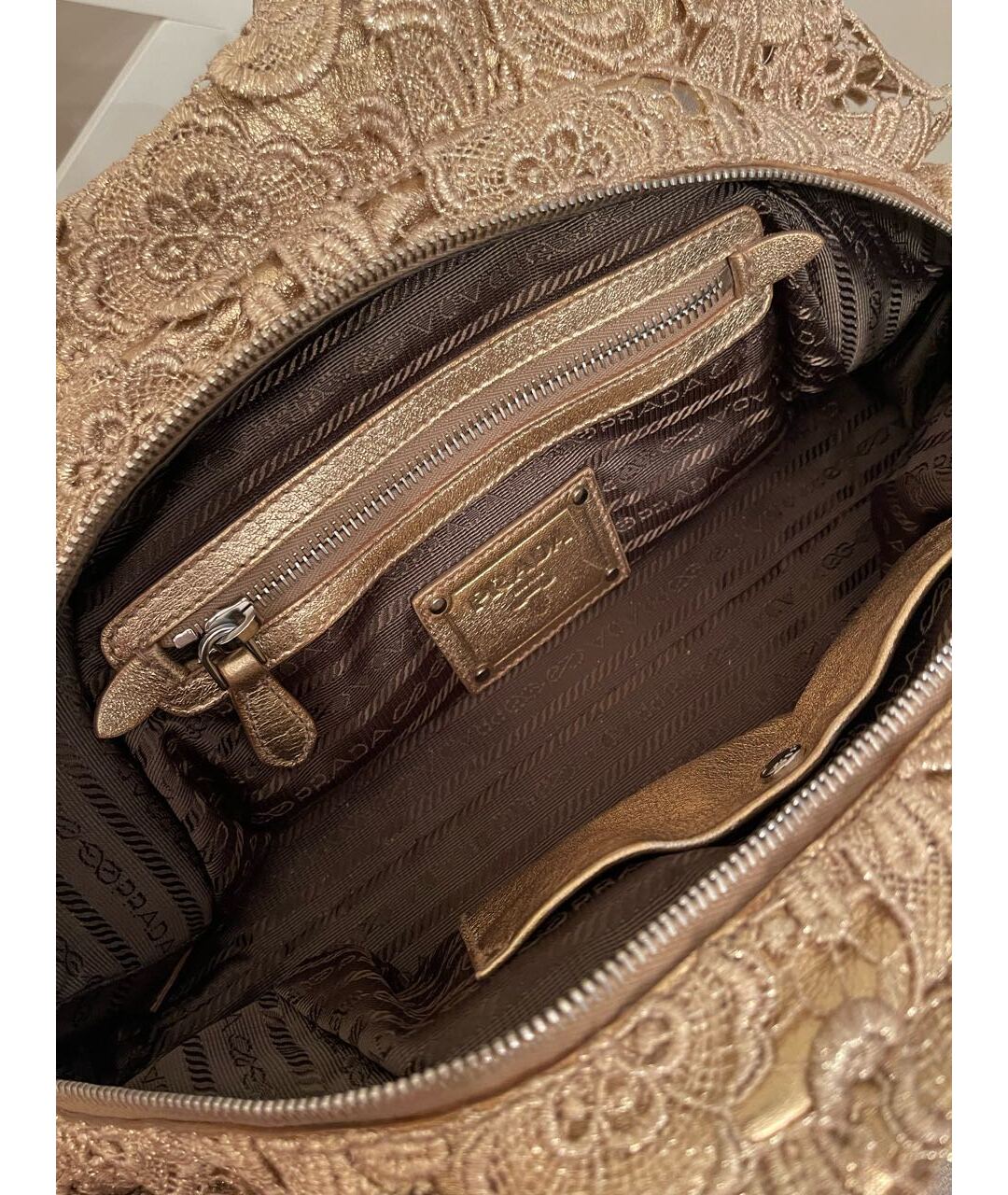 PRADA VINTAGE Золотая кожаная сумка тоут, фото 4