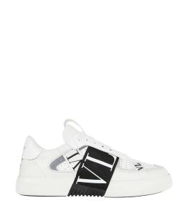 VALENTINO Низкие кроссовки / кеды