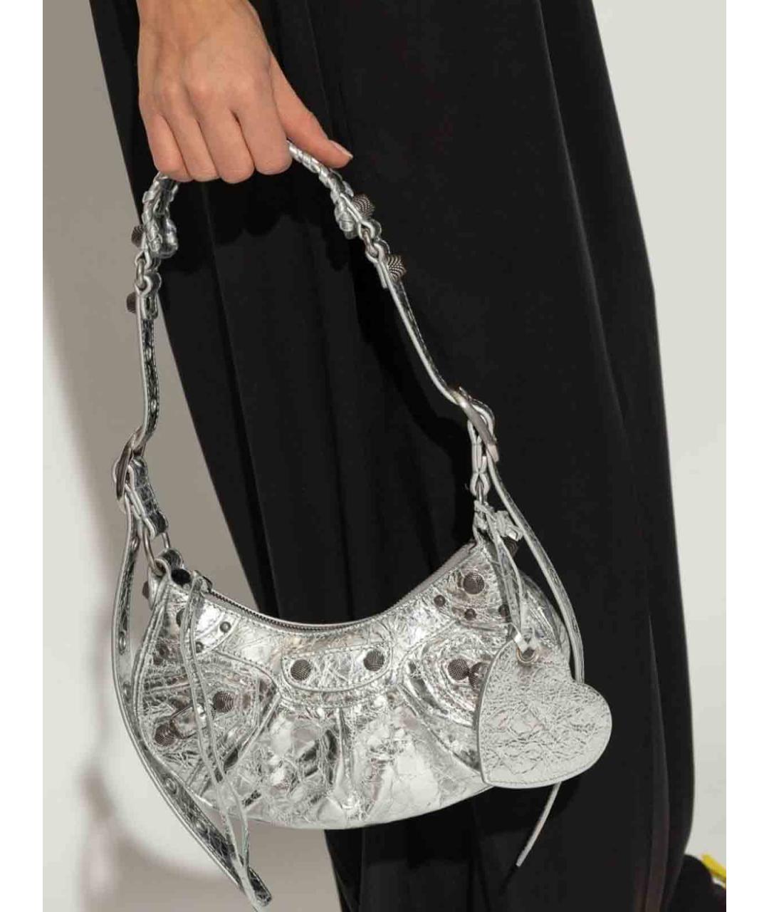 BALENCIAGA Серебряная кожаная сумка через плечо, фото 2