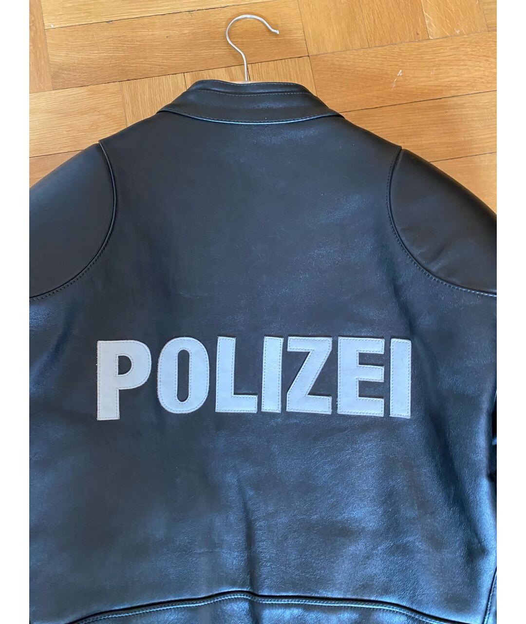 VETEMENTS Черная кожаная куртка, фото 3