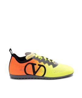 VALENTINO Низкие кроссовки / кеды