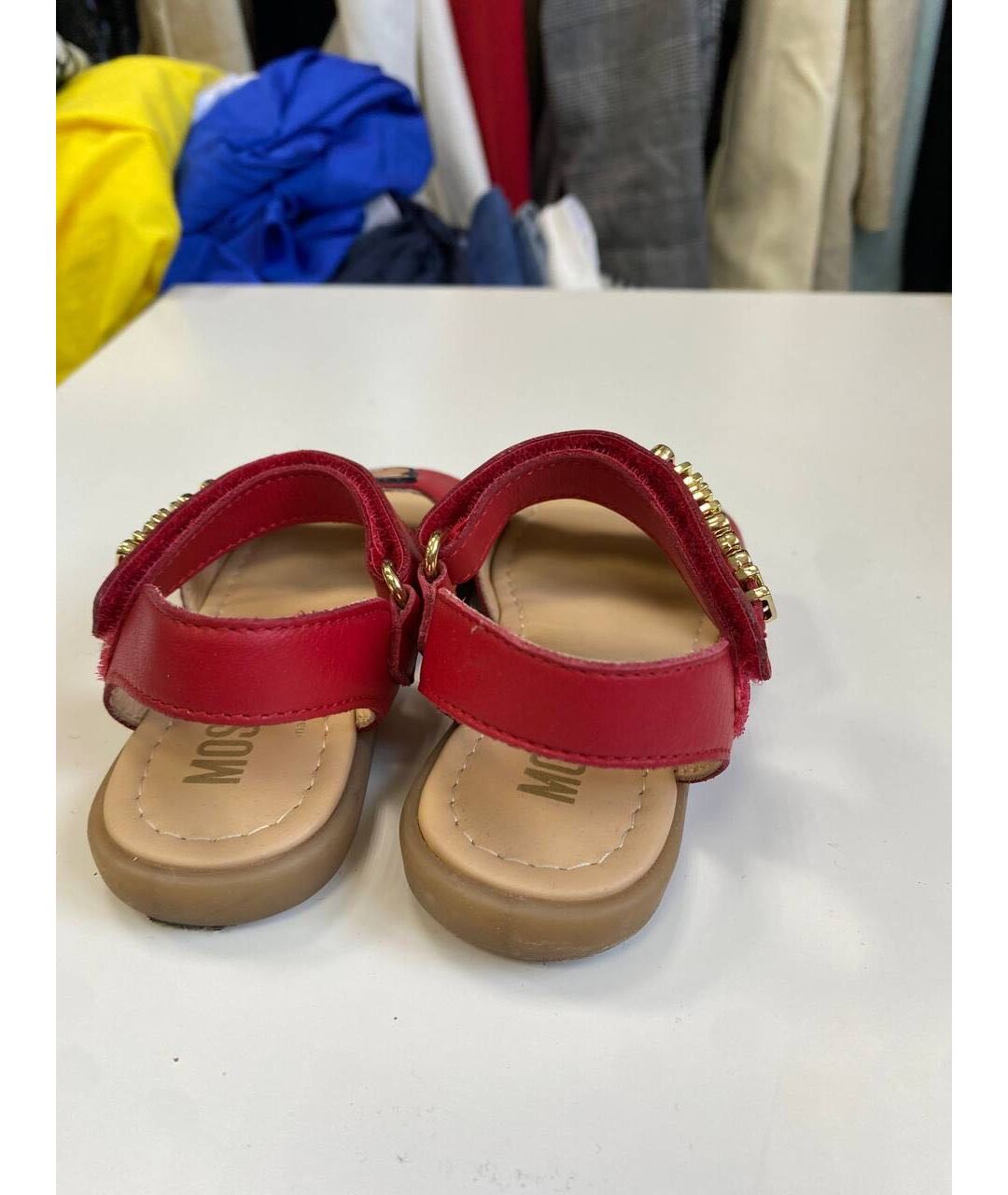 MOSCHINO Красные кожаные сандалии и шлепанцы, фото 4